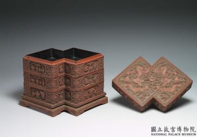 图片[2]-Red lacquer set of boxes in the shape of intersecting lozenges,  Qing dynasty (1644-1911)-China Archive